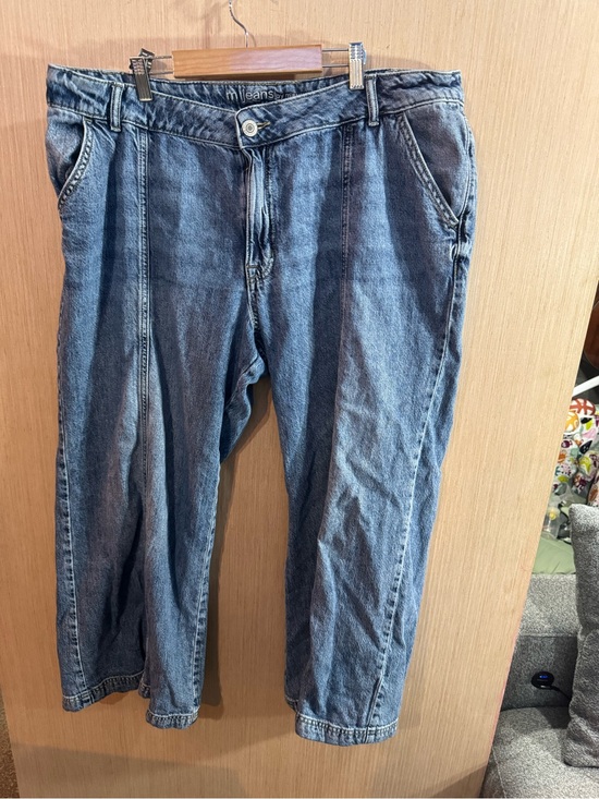 Maurices Denim - Maurices High-Rise Medium Wash Crop Baggy Jeans Size 20